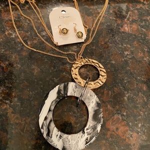 Cloie Necklace and Earrings Set